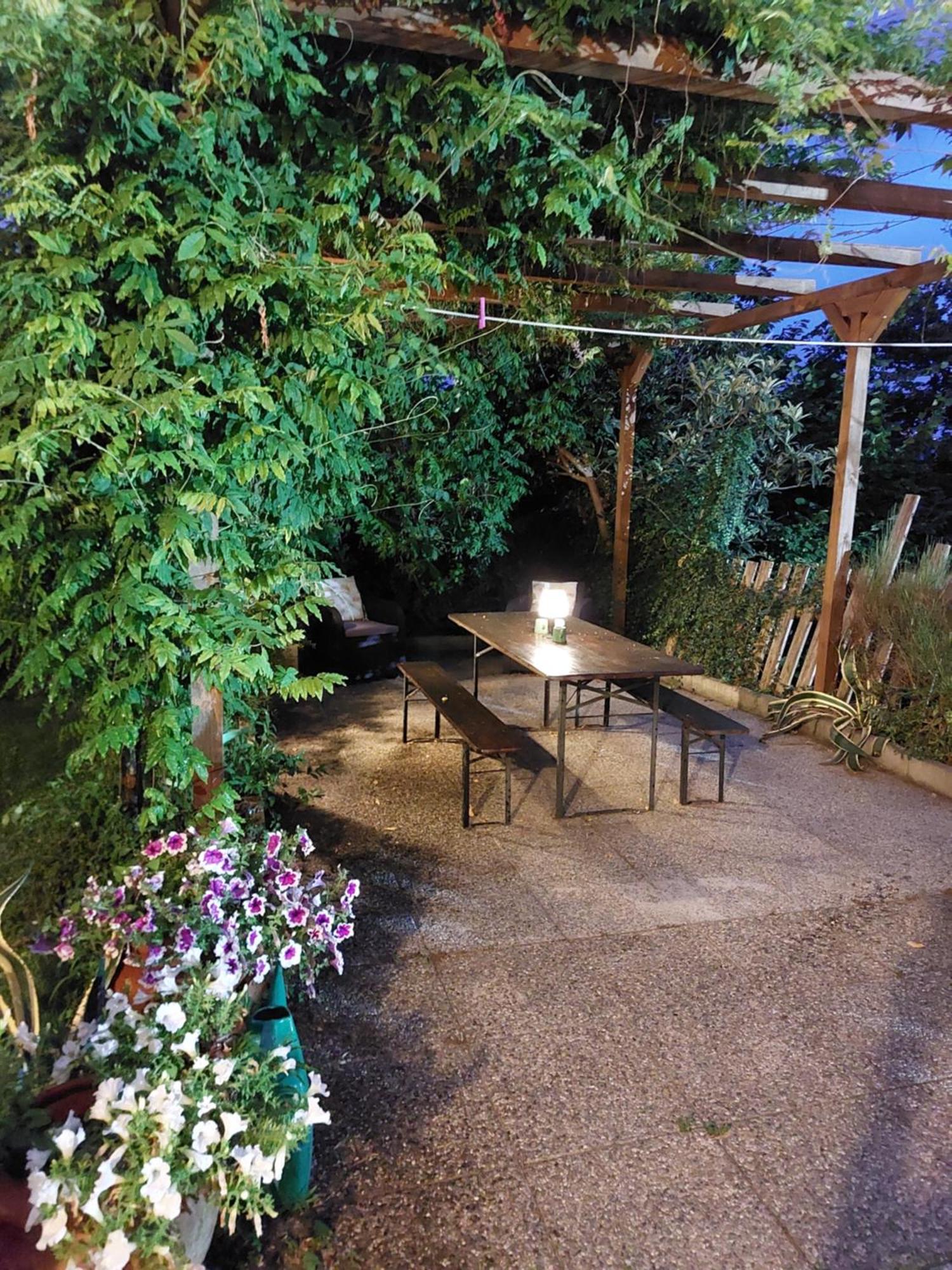 Hotel Il Giardino Del Nespolo Arcola Exterior foto